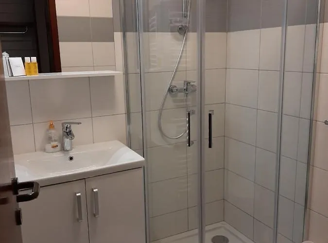 Vendégház Gostilna Zolnir