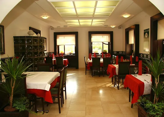 ゲストハウス Gostilna Zolnir